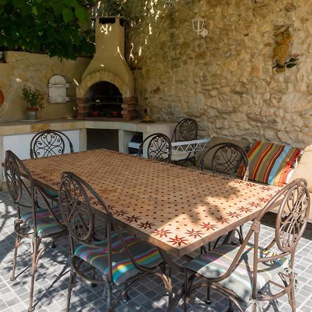 Bed and Breakfast Le Mas du Chat à Cavaillon Extérieur photo