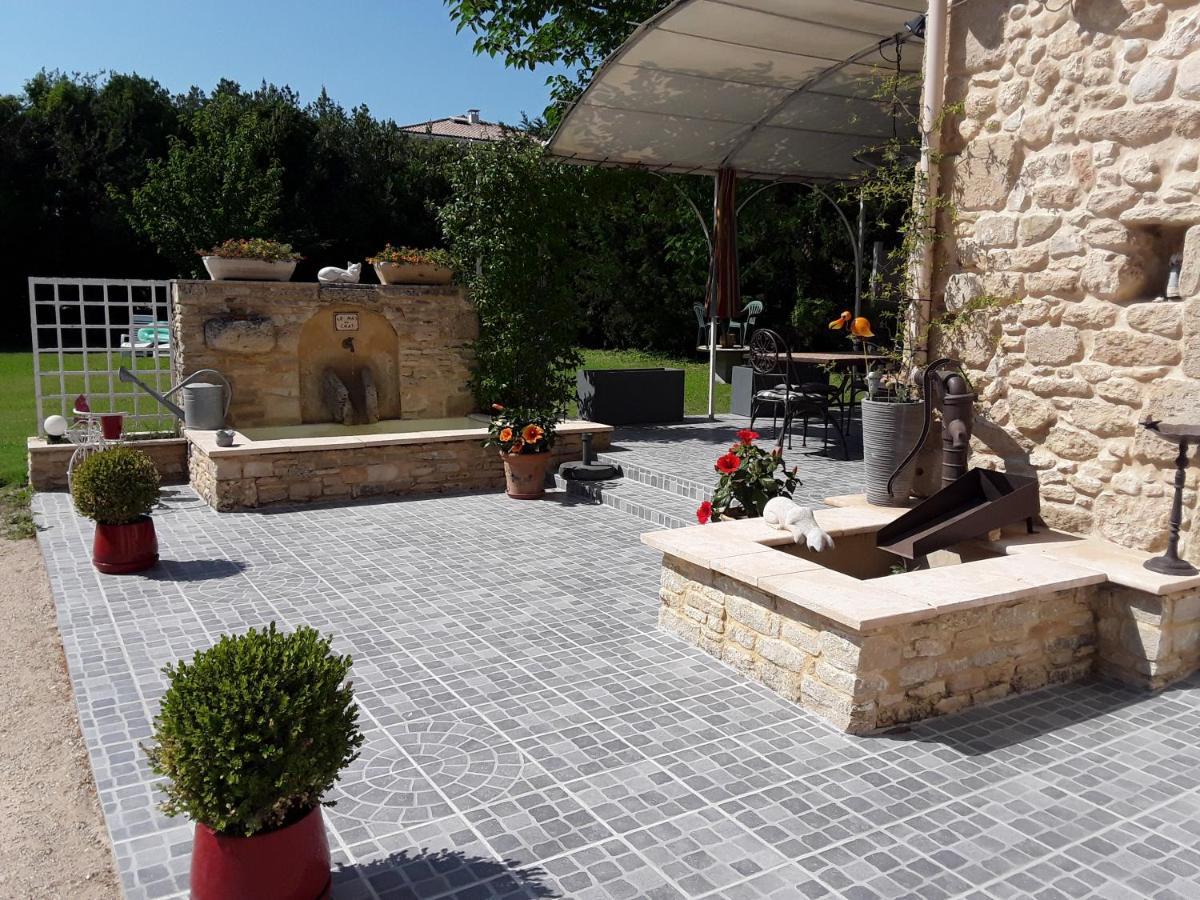 Bed and Breakfast Le Mas du Chat à Cavaillon Extérieur photo