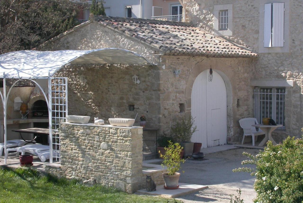 Bed and Breakfast Le Mas du Chat à Cavaillon Extérieur photo